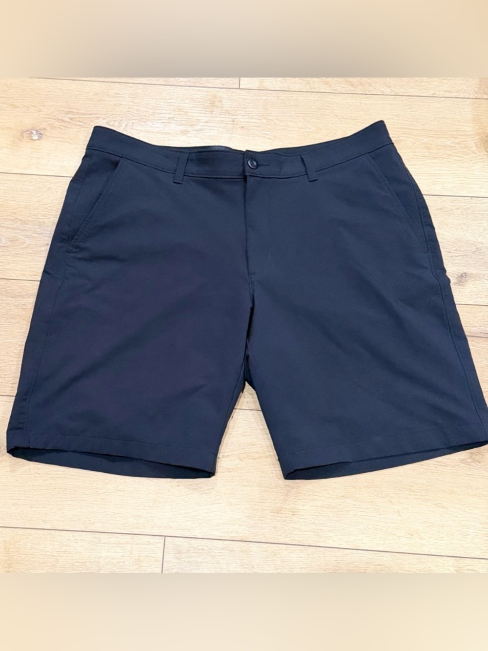 Under Armour Men’s Black Golf Shorts Waist 38 Preppy Athletic